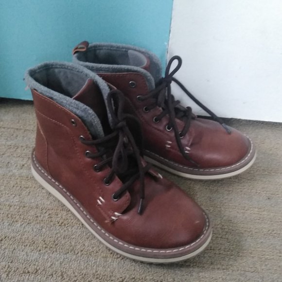 Old Navy Brown Hightop Shoes - Picture 3 of 5